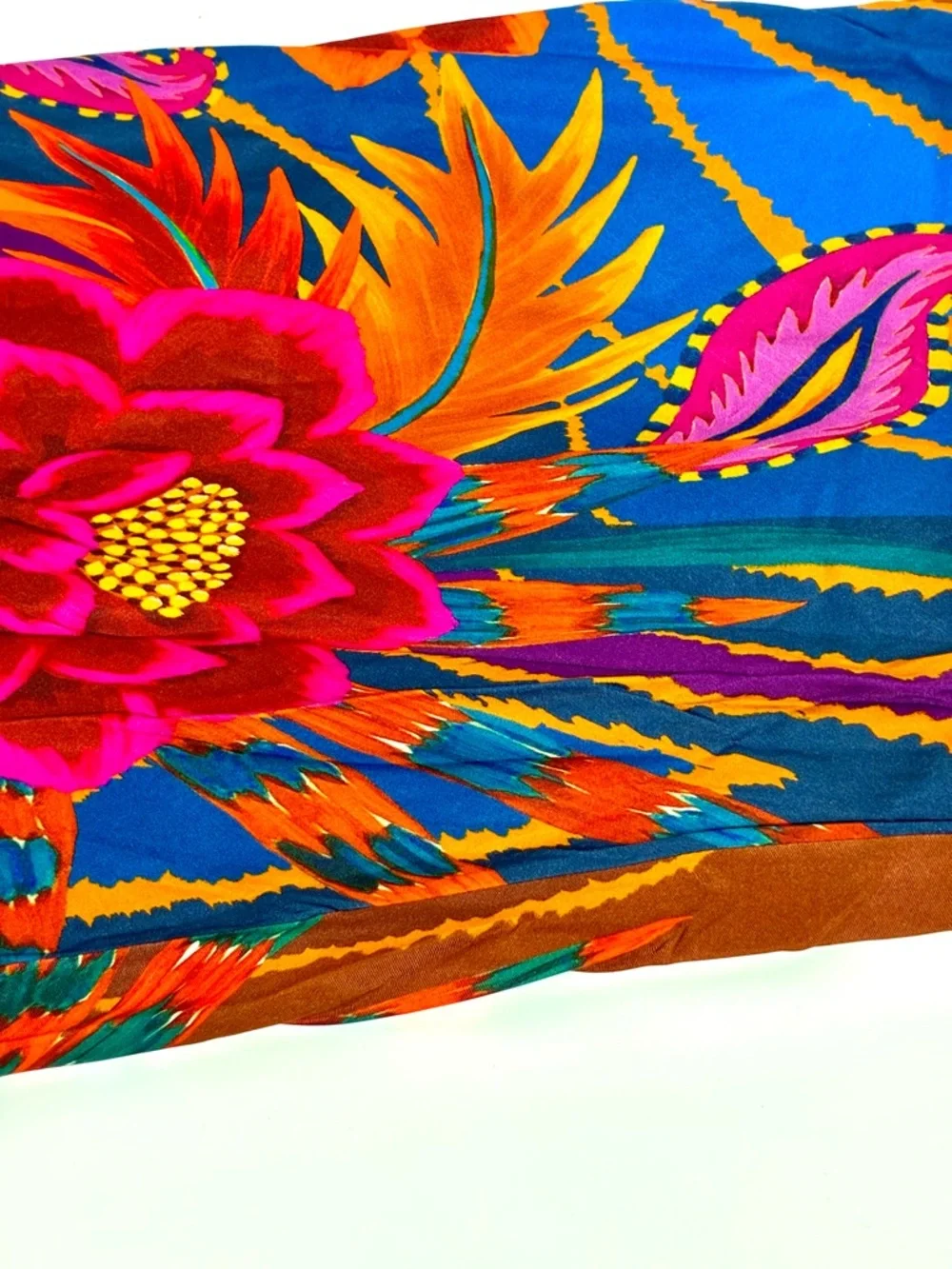 Farm Rio Vintage Wave Multicolor Floral Viscose Maxi Dress Medium NWT - Picture 16 of 16